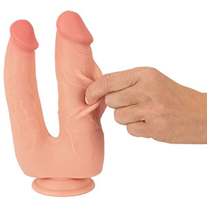 Realističen dvojni dildo s priseskom